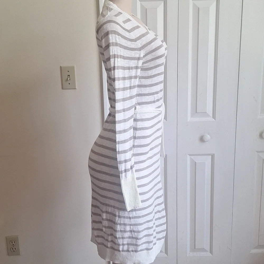 Sonoma Grey and White Striped Cardigan Size Small - Picture 7 of 14